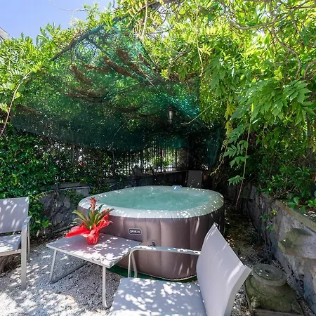 Holiday home Torre Del Saraceno