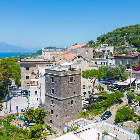 Torre Del Saraceno Holiday home *