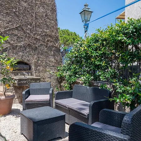 Torre Del Saraceno Holiday home *