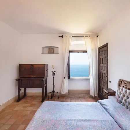 Holiday home Torre Del Saraceno